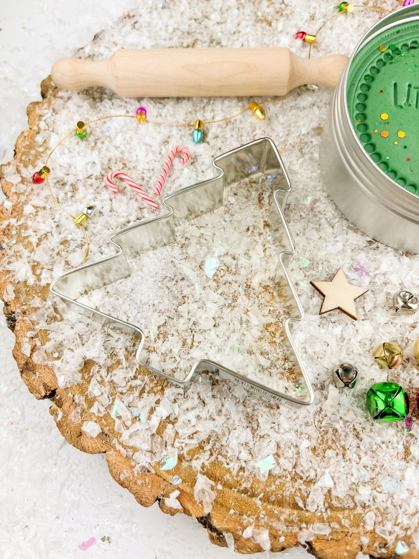 Christmas Tree Play Kit – Scented Dough, Accessories & Roller