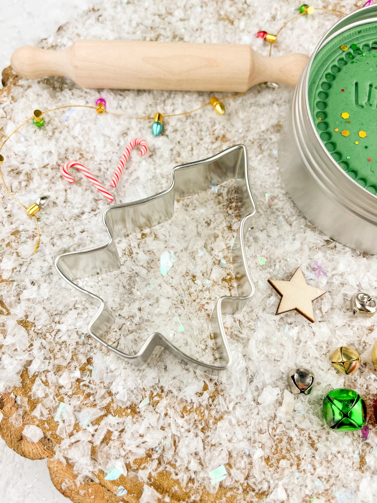 Christmas Tree Play Kit – Scented Dough, Accessories & Roller