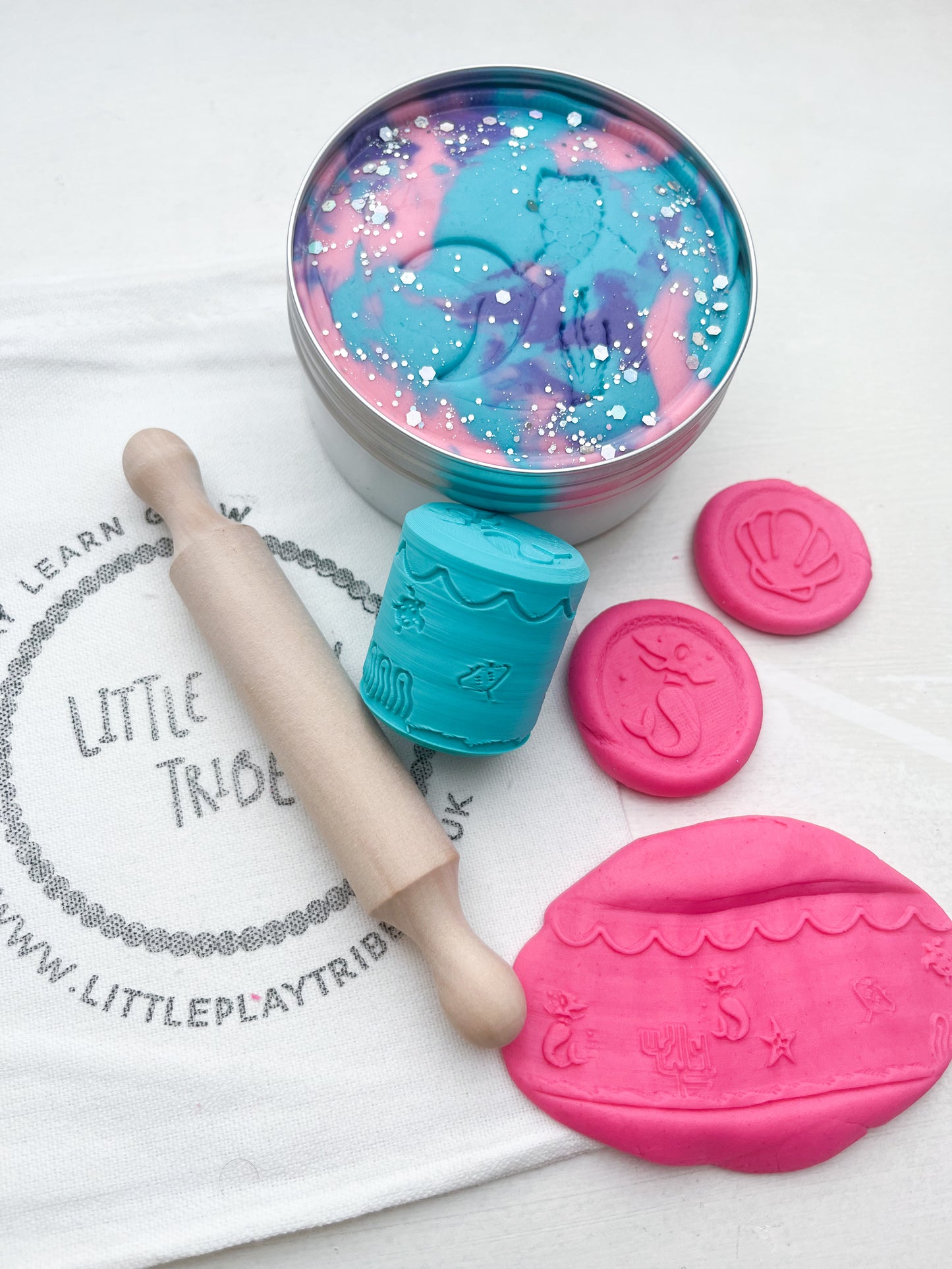 Mermaid Discovery Dough Grab & Go Kit | Sea Sensory Play Kit with Hidden Sea Creatures