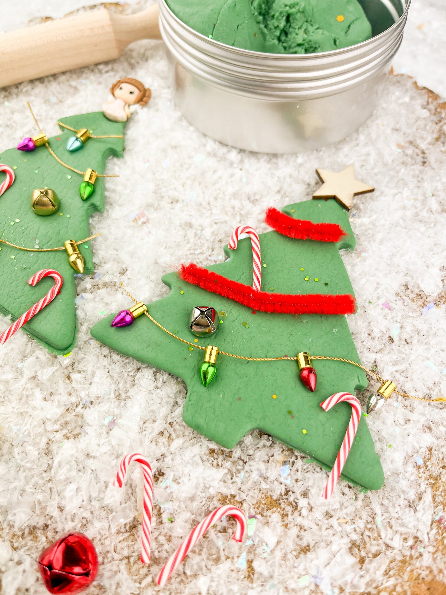 Christmas Tree Play Kit – Scented Dough, Accessories & Roller