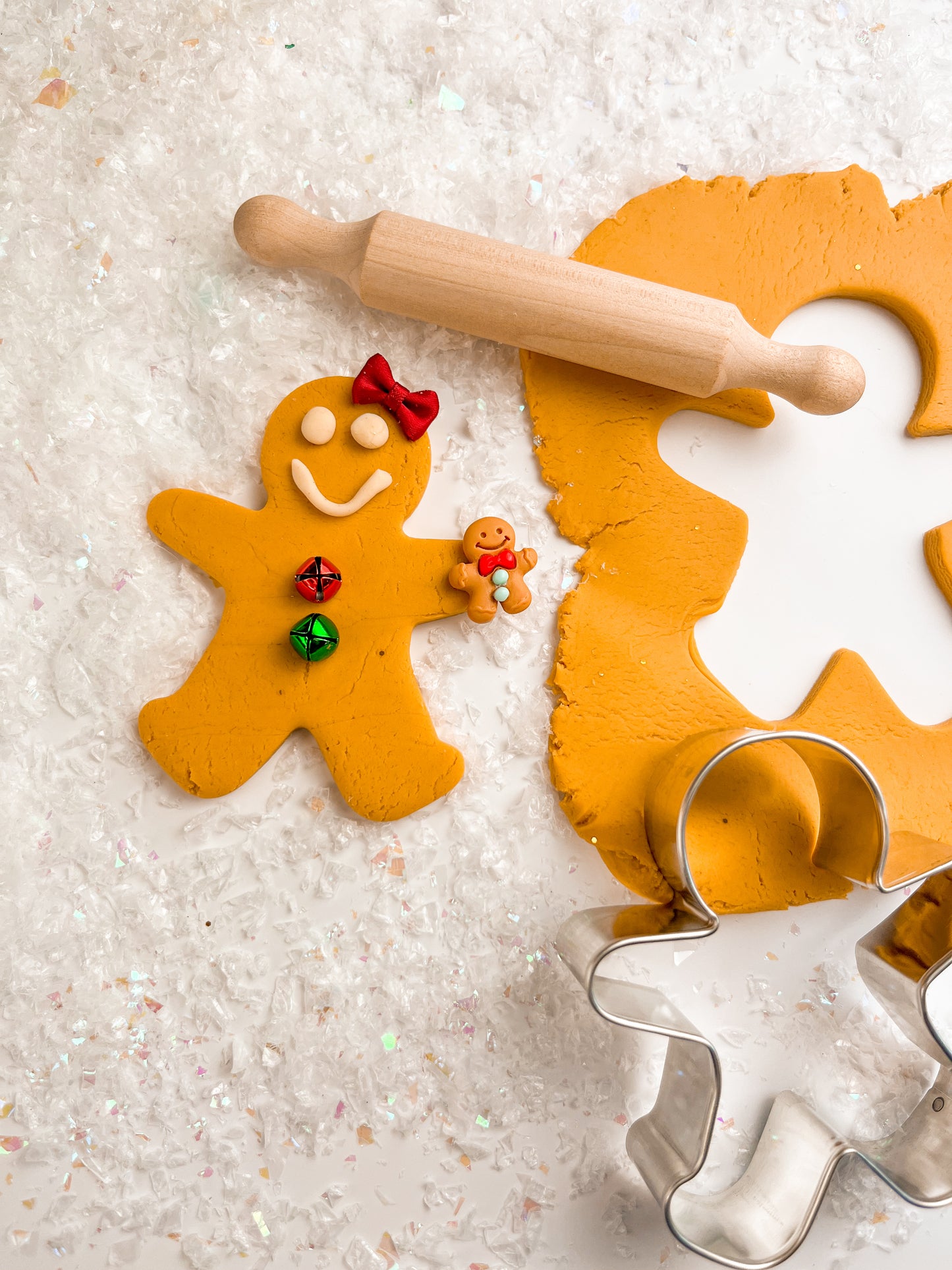 Gingerbread Baking Play Kit – Make a Boy and Girl Gingerbread Biscuit