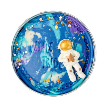 Round blue space theme playdough tin with an astronaut detail